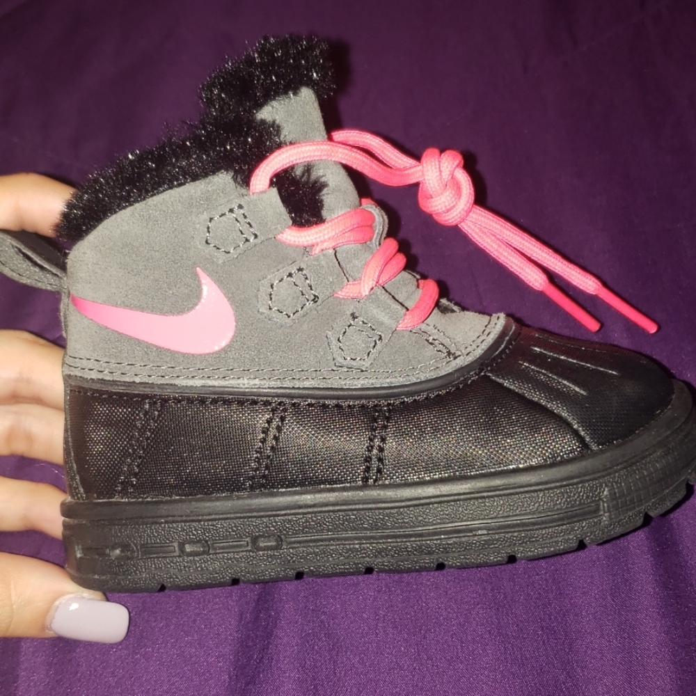 Toddler shoes